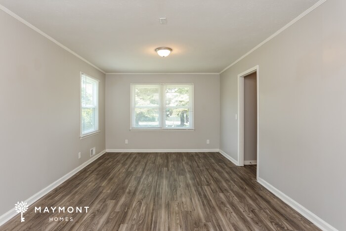 Building Photo - 229 Green Acre Ln