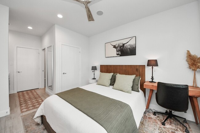 Building Photo - 1721 Eado Point Ln