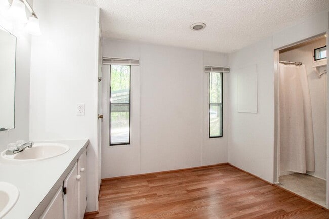 Building Photo - 7967 Caswell Rd