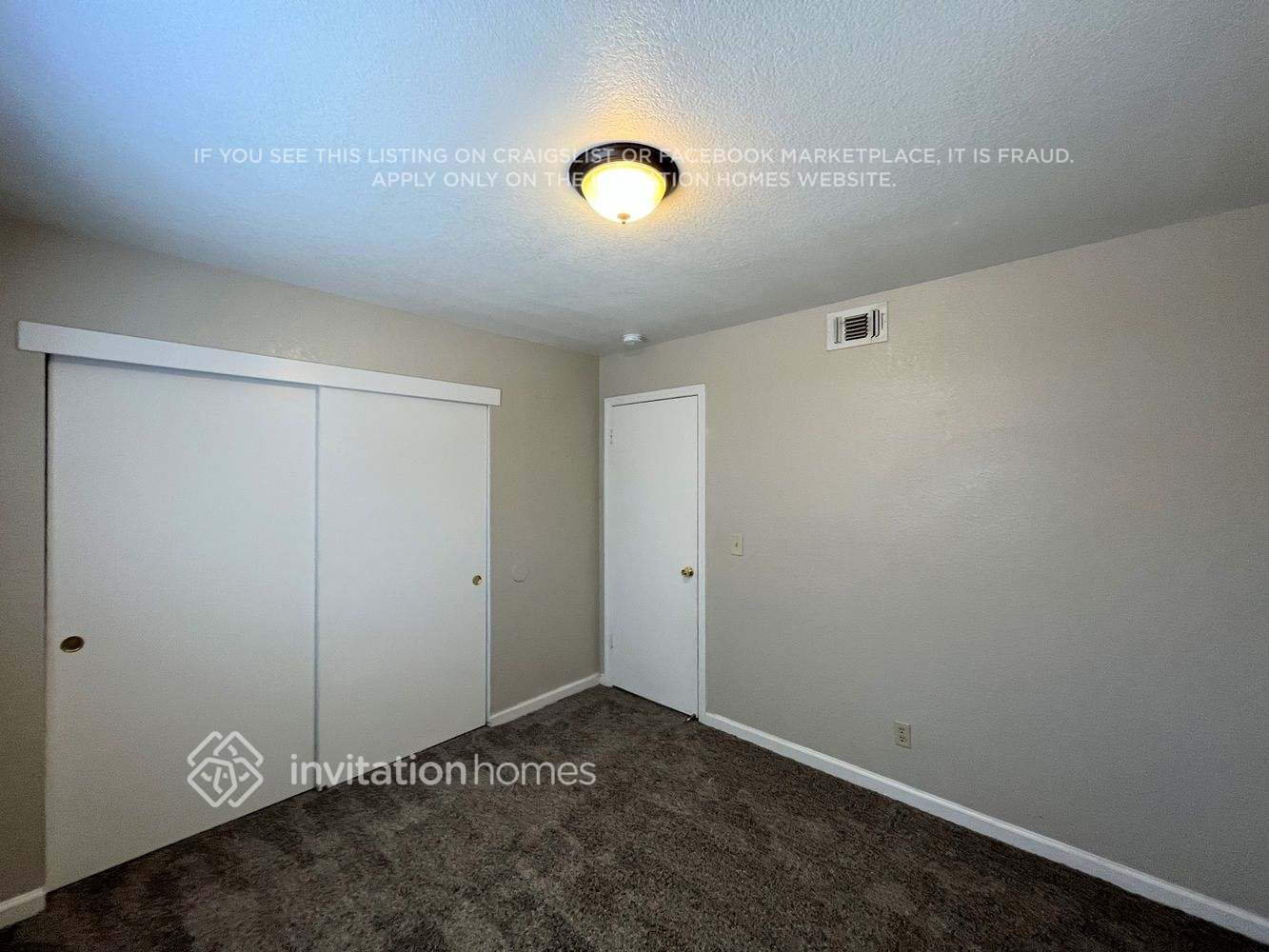 Building Photo - 5740 River Run Cir