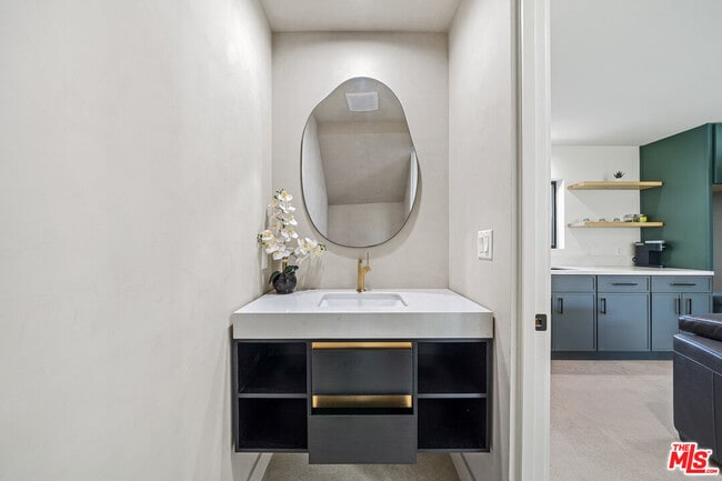 Building Photo - 8982 Norma Pl