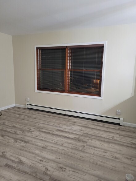 Building Photo - 21 Workman Ave