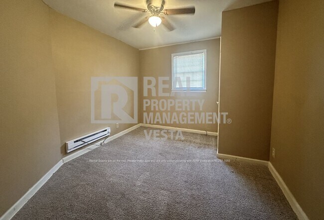 Building Photo - 2775 Reynolds Dr