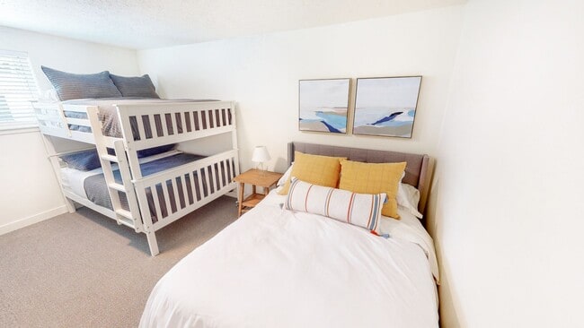 Building Photo - Modern 2-Bedroom Apartment, Steps from the Provo River Trail!