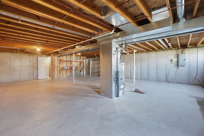Building Photo - 128 Brookshire Creek Dr