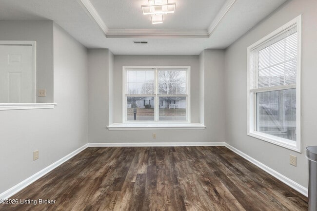 Building Photo - 8815 Woodpointe Blvd