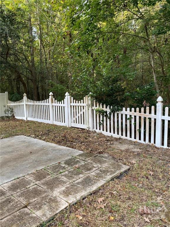 Building Photo - 550 Summer Hill Way