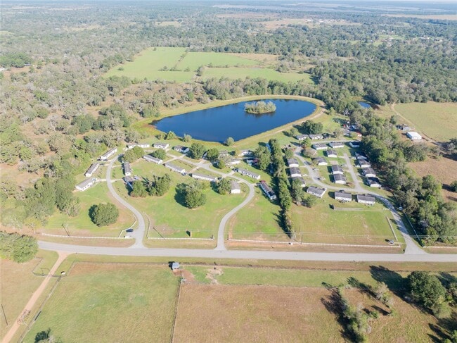 Building Photo - 30841 Clyde Ln