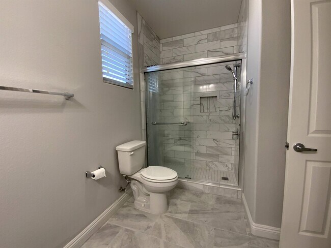 Building Photo - 799 Flowing Meadow Dr