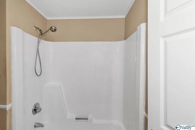 Building Photo - 13010 Coys Dr SE