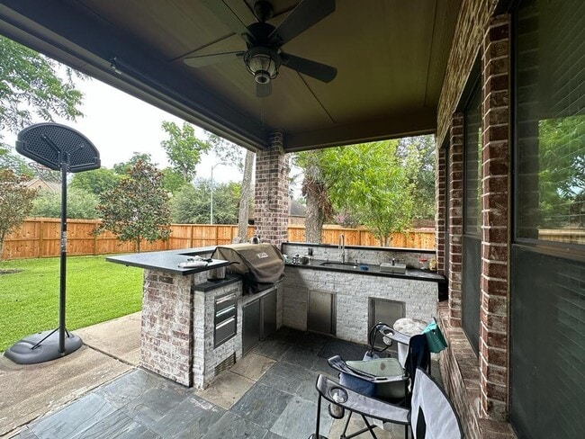 Building Photo - 46 Fort Arbor Ln