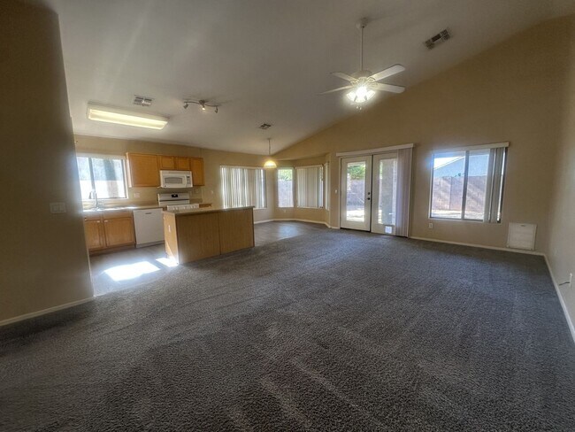 Building Photo - Rare single-level home offers 5 bedrooms and a versatile floor plan designed for comfortable living