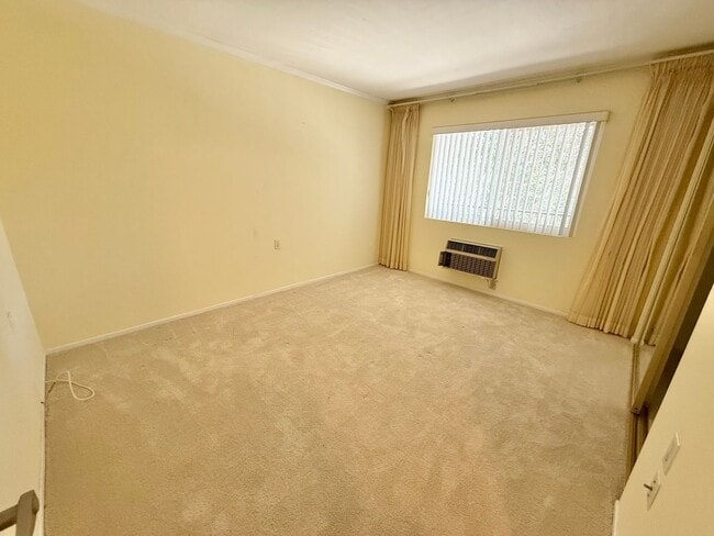 Building Photo - Beautiful 3-Bedroom Home in the desired Laguna Woods