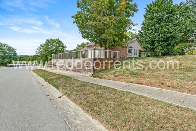 Building Photo - Beautiful 3-Bedroom, 2-Bath Home in Indian...