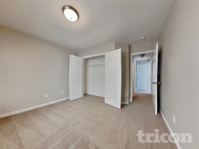 Building Photo - 76 Ashby Dr