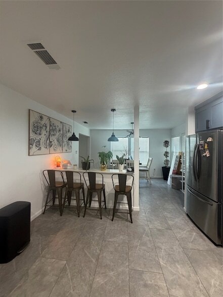 Building Photo - 354 N Farm To Market 1138