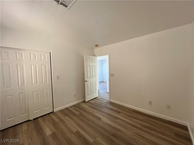 Building Photo - 6577 E Escatawpa Bay Ct