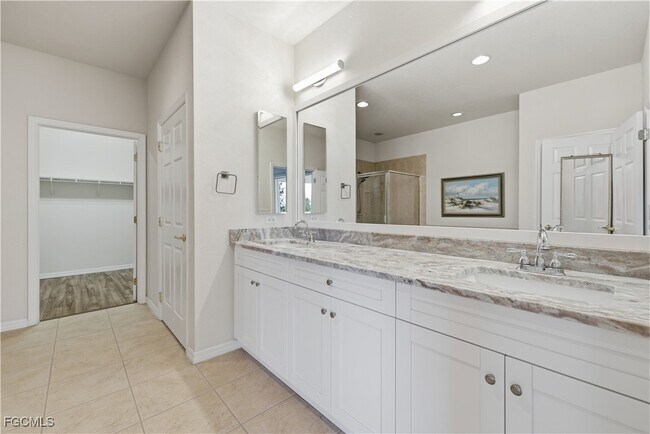 Building Photo - 14951 Reflection Key Cir