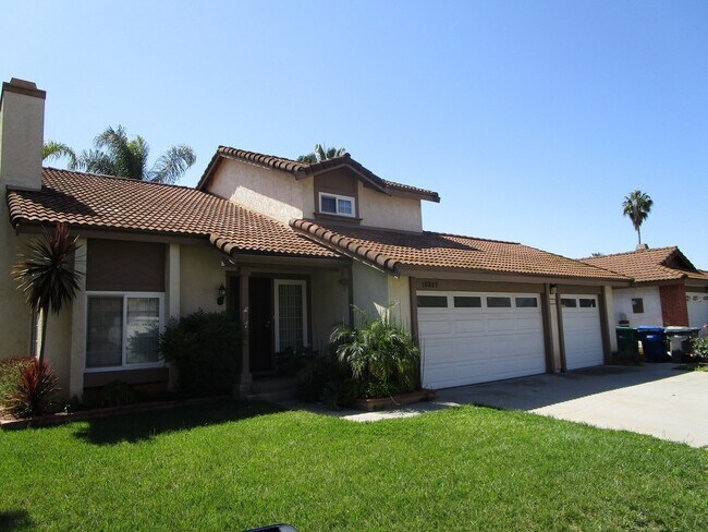 Building Photo - 10327 Paseo Park Dr