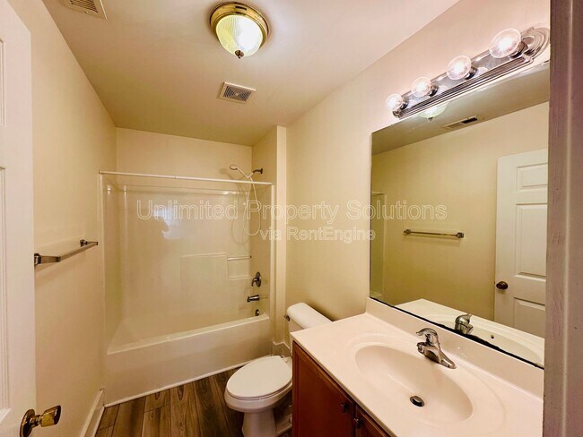 Building Photo - 2306 Wrightsville Ave