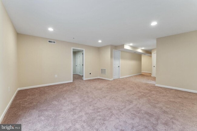 Building Photo - 15622 Gilpin Mews Ln