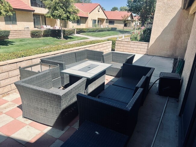 Building Photo - Affordable Comfort in 55+ Guard-Gated Comm...