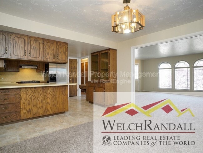 Building Photo - 3313 S 300 W