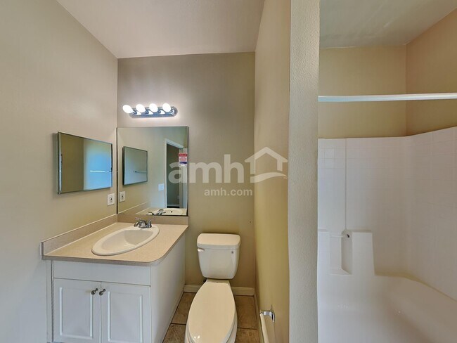 Building Photo - 7505 Fringe Pl