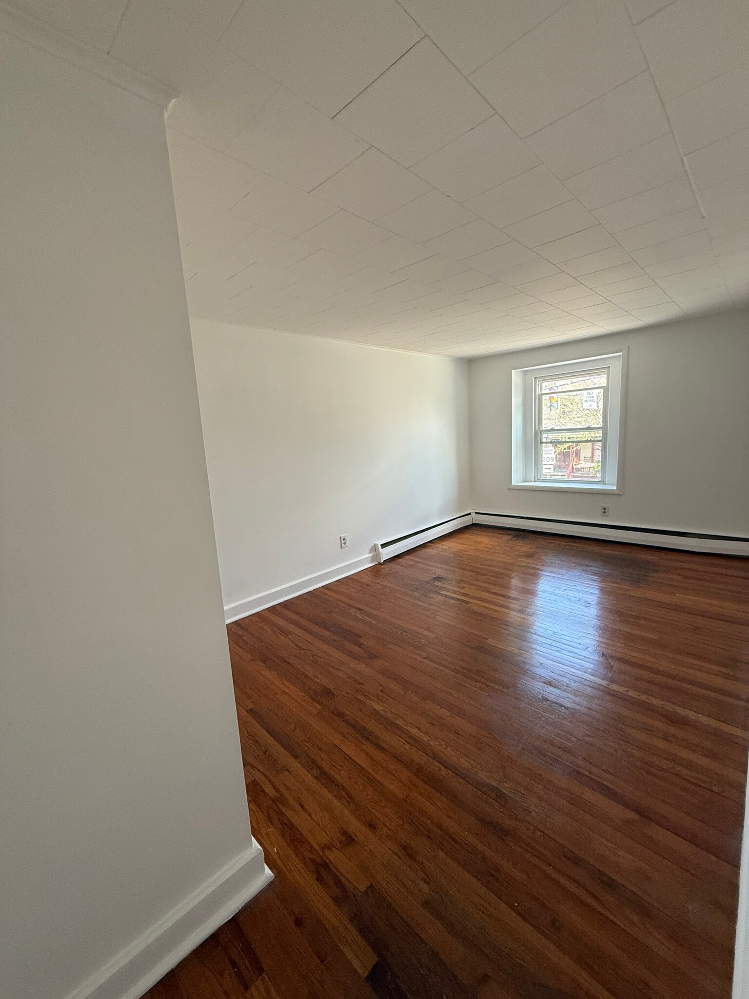 Building Photo - 3656 Main St