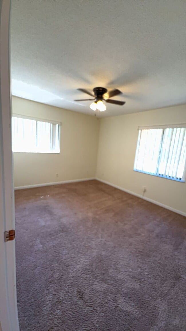 Building Photo - 18 Black Alder Dr