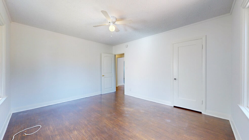 Building Photo - 1400 N Dominion Ave