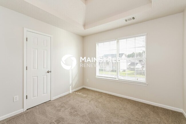 Building Photo - 4 Bedroom Pet-Friendly Home in Decatur, GA with Main Street Renewal