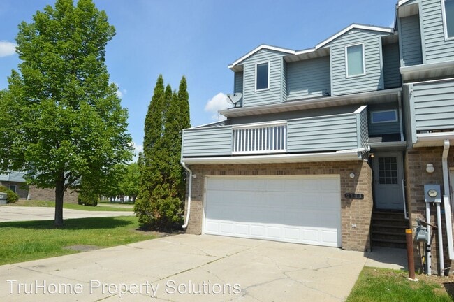 Building Photo - 3 br, 2.5 bath House - 2144 Knightsbridge ...