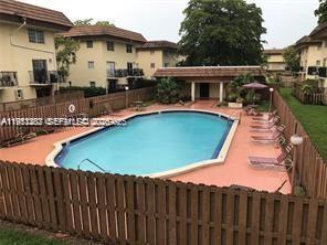 Building Photo - 8500 SW 109th Ave