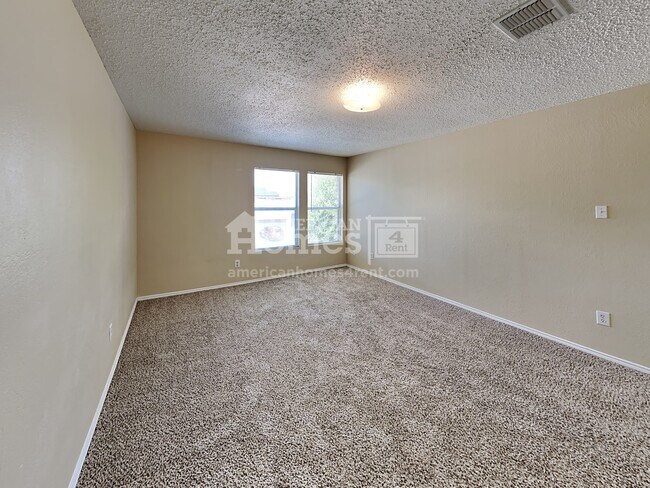 Building Photo - 3875 Steeplechase Drive