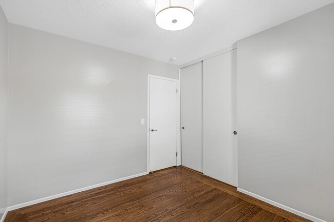 Building Photo - Spacious 4BR/3BA Home in Top-Rated School District!