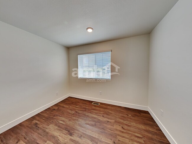 Building Photo - 3990 Patterdale Pl