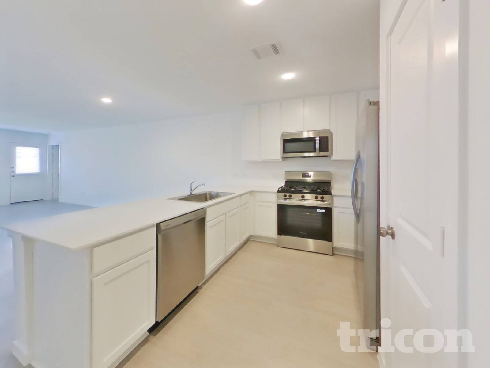 Building Photo - 3009 fantasy Terrace Dr