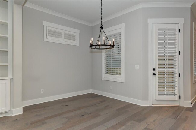 Building Photo - 1007 Fendley St