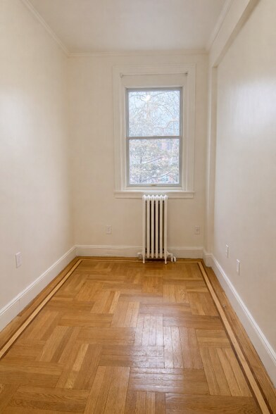 Building Photo - 3461 Irwin Ave