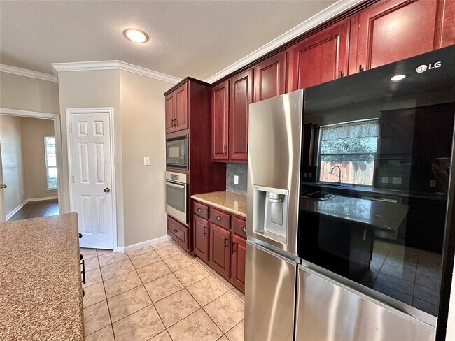 Building Photo - 23707 Banning Point Ct