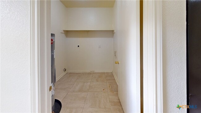 Building Photo - 4302 Jeff Scott Dr