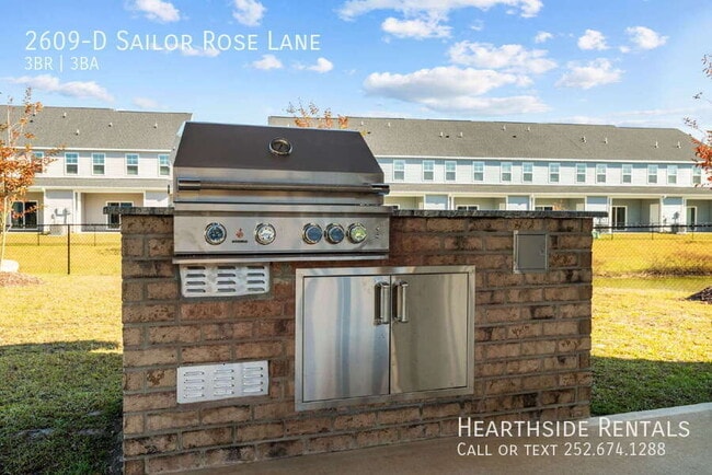 Building Photo - 2609-D Sailor Rose Ln