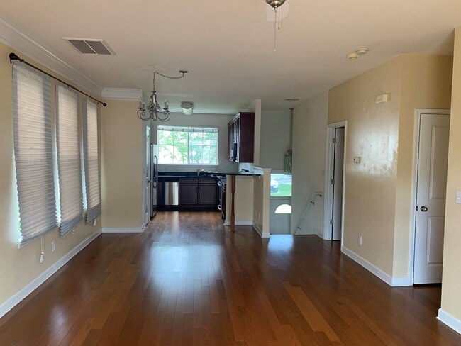 Building Photo - 9122 Vilandry Way