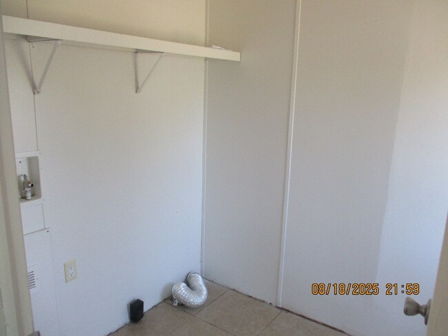 Building Photo - 7040 Fir Dr