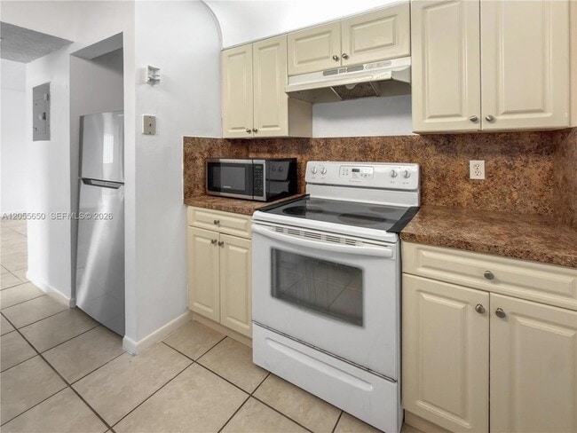 Building Photo - 8260 SW 210th St