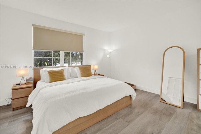 Building Photo - 1516 Veracruz Ln