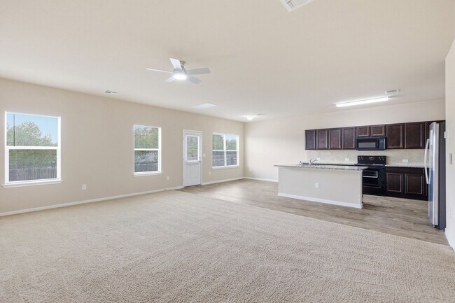 Building Photo - 12013 Waterford Run Way