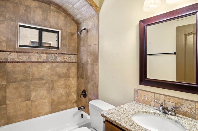 Building Photo - 3950 Agua De Vida Dr