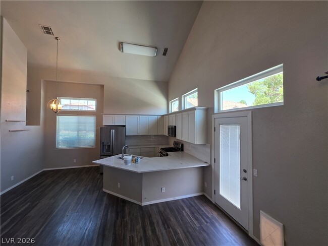 Building Photo - 2275 Ramsgate Dr